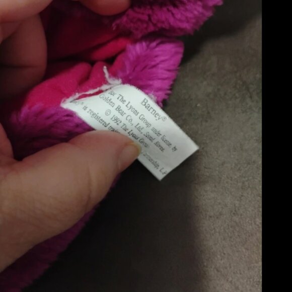 13" Barney Purple Dinosaur Puppet Stuffed Animal Plush Toy 1992 - Picture 10 of 12